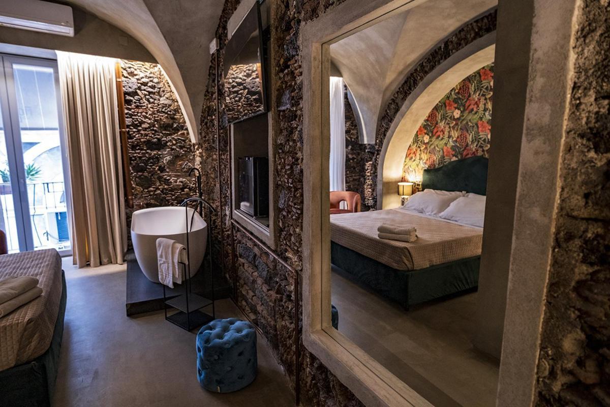 Charme Catania Central Suites المظهر الخارجي الصورة