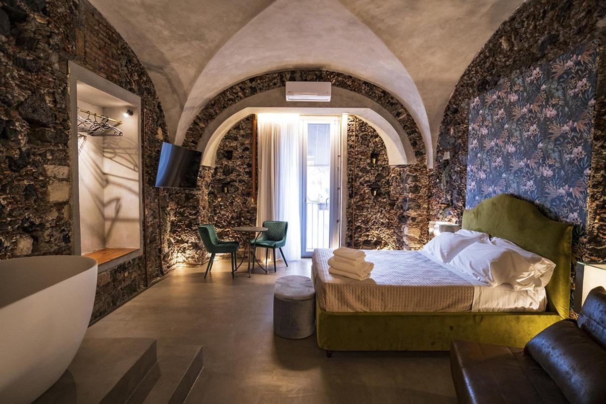 Charme Catania Central Suites المظهر الخارجي الصورة